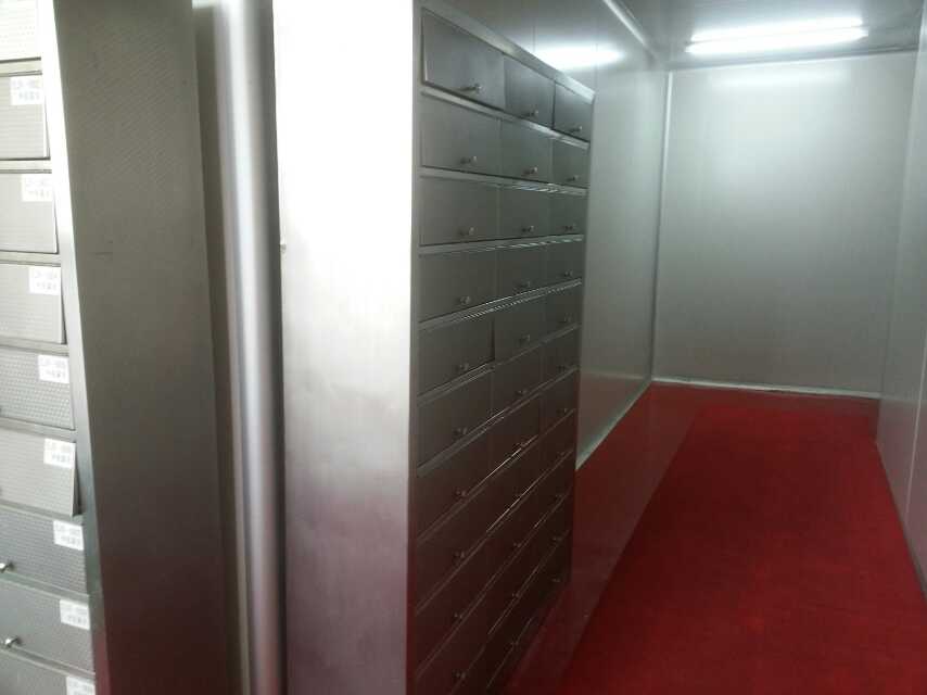 GMPһ��ϴ�ֺ�ɼ���Ь��